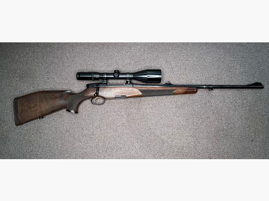Fucile a ripetizione Steyr Mannlicher SBS Classic cal. 30-06 con ottica.