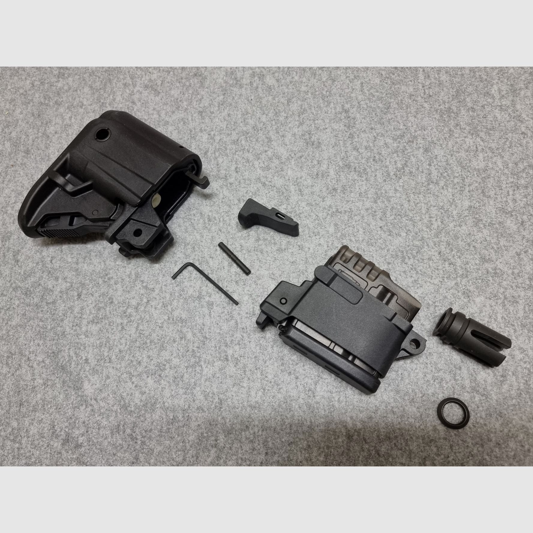 Springfield Hellion (HS VHS-2) - .223 Remington - mit einzigartigem Zubehör - optional B&T Rotex Schalldämpfer 