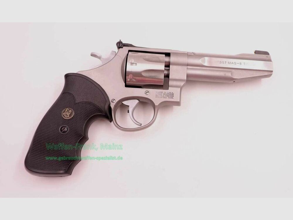 Smith and Wesson - USA Mod. 627-PC/Performance Center