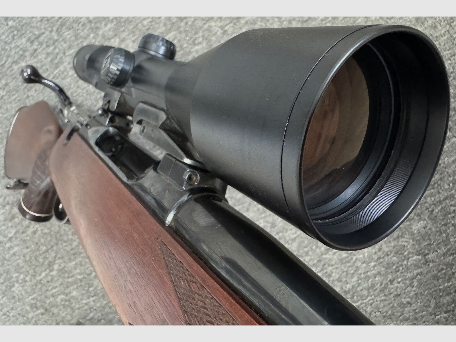 Sauer 80 met Zeiss 3-12x56 & Zeiss Z-Point, M14x1