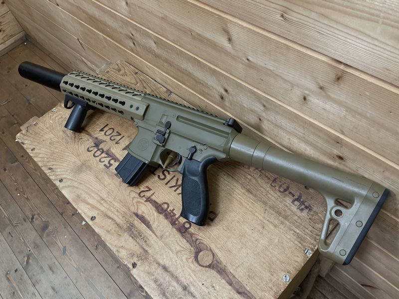 Sig Sauer MPX Dark Earth, CO2 Kal.4,5mm, Top Zustand!!!