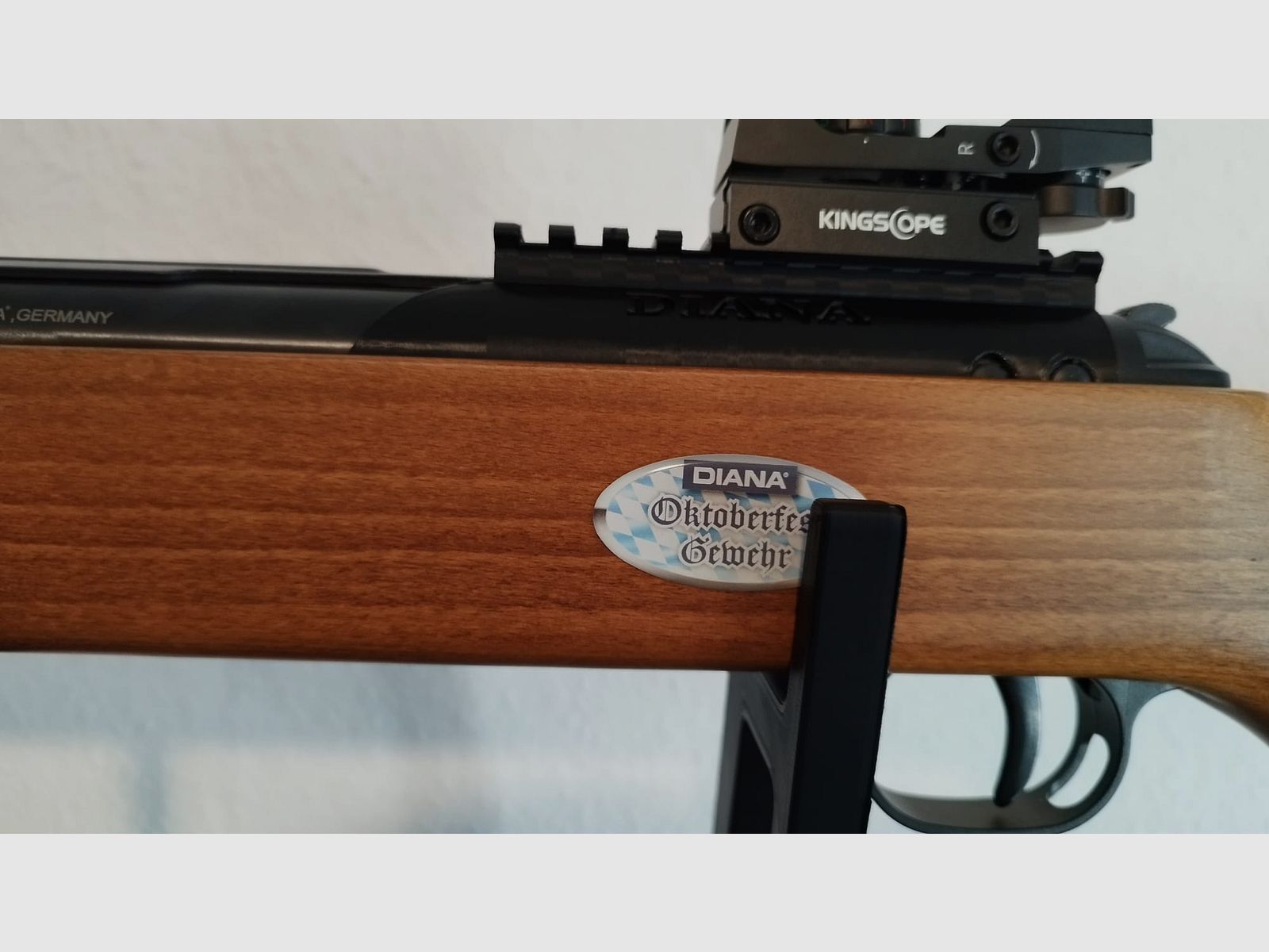 Diana Oktoberfest Luftgewehr 4,4mm BB mit Zubehör