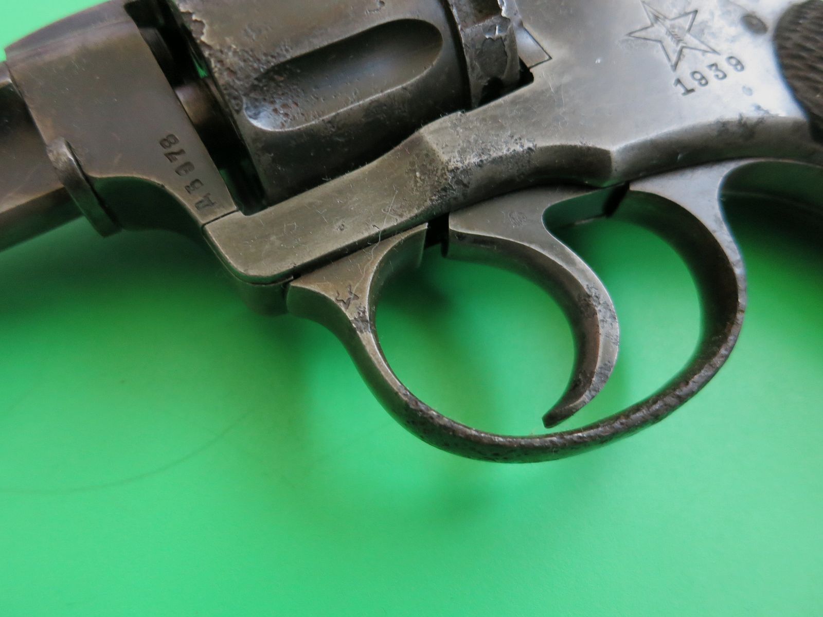 KAISERLICHER RUSSISCHER NAGANT-REVOLVER WW2, 1939, DOUBLE-ACTION-OFFIZIERSMODELL, Tula-Arsenal    #87
