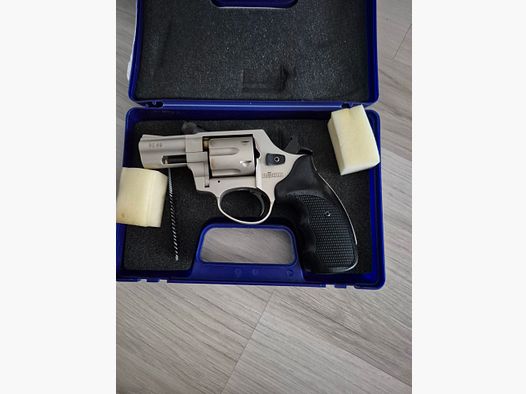 Röhm RG 89 blank firing revolver cal. 9mm R.K. – incl. launch cup + case