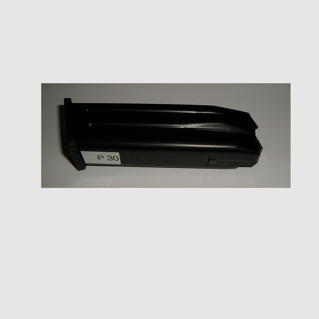Heckler& Koch Magazin  -   P 30 COMPACT      13-Schuß-Magazin  Kal. 9mm Luger - orig. Magazin - H & K - H&K  - NEU