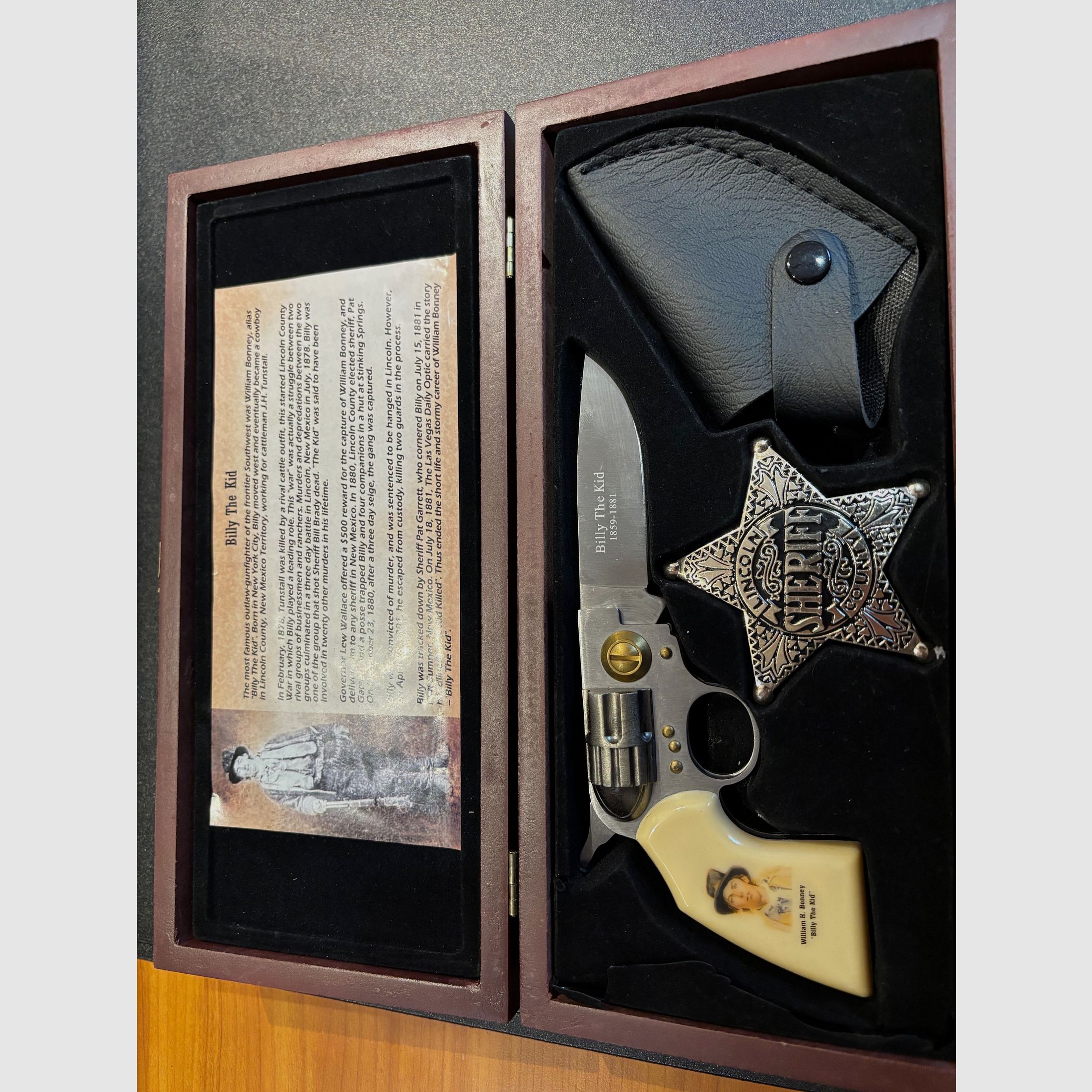 Folding knife "Billy the Kid" in original packaging