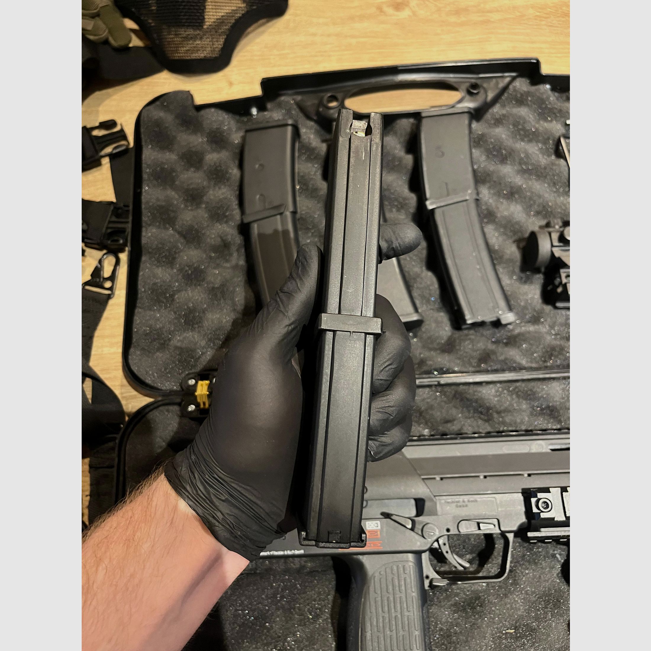 VFC MP7A1 GBBR con vari accessori