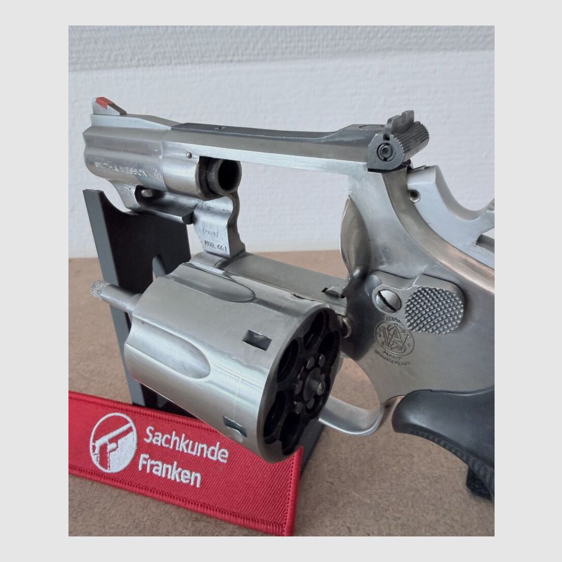 Smith & Wesson 66-1