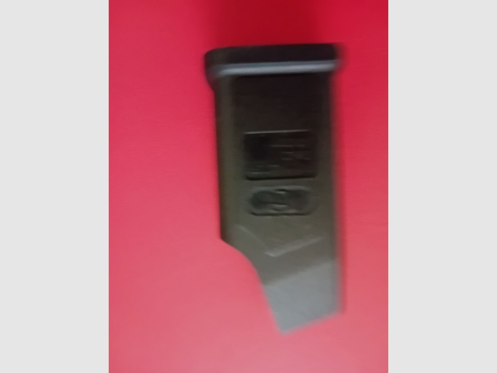 Magazine pistol 9 x 19 mm