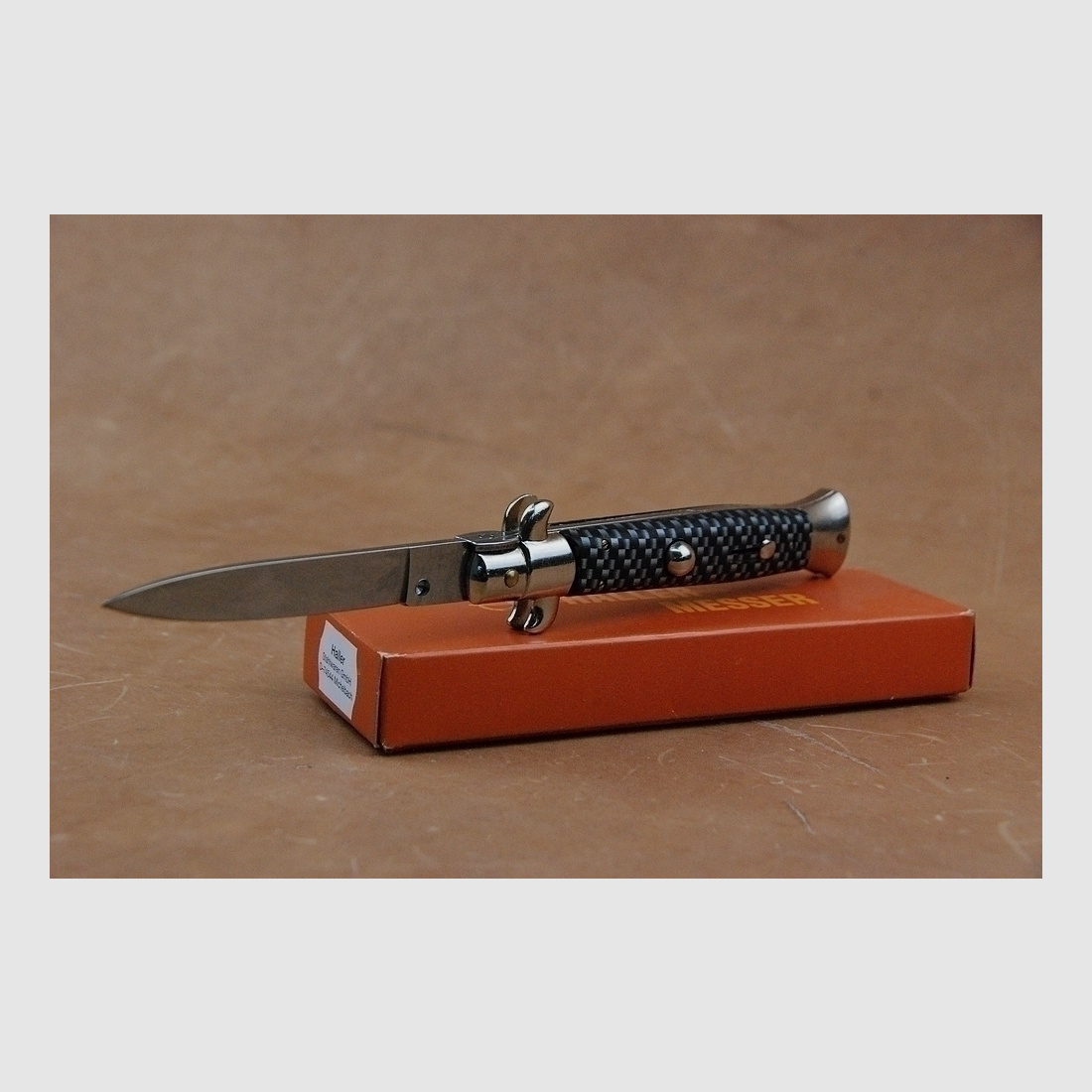 Springmes met carbonlook zware uitvoering