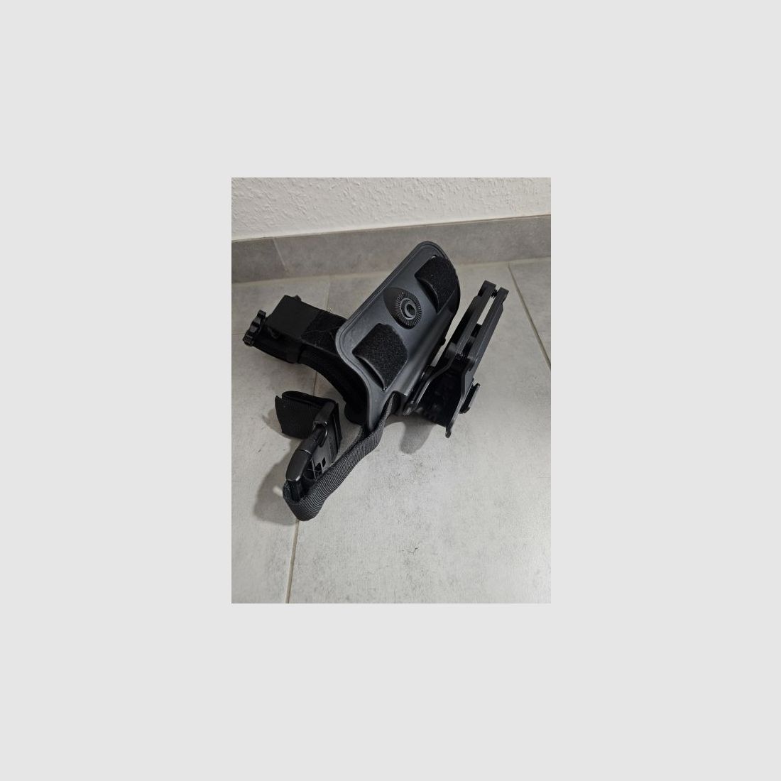 Cyma CM.131A Pistole