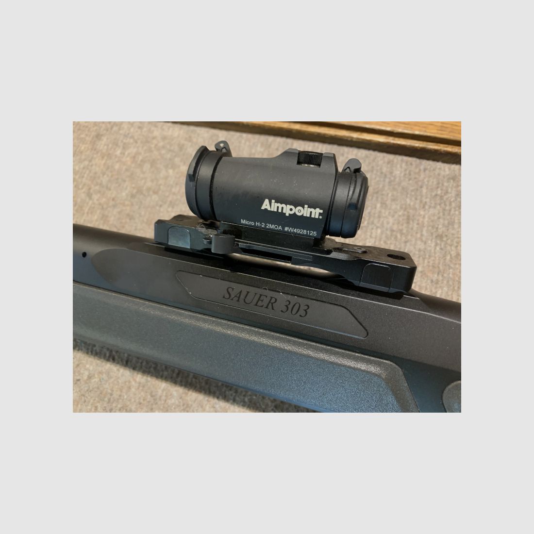 Sauer 303 Kal 8x57 IS mit Aimpoint H2 Neuwertig