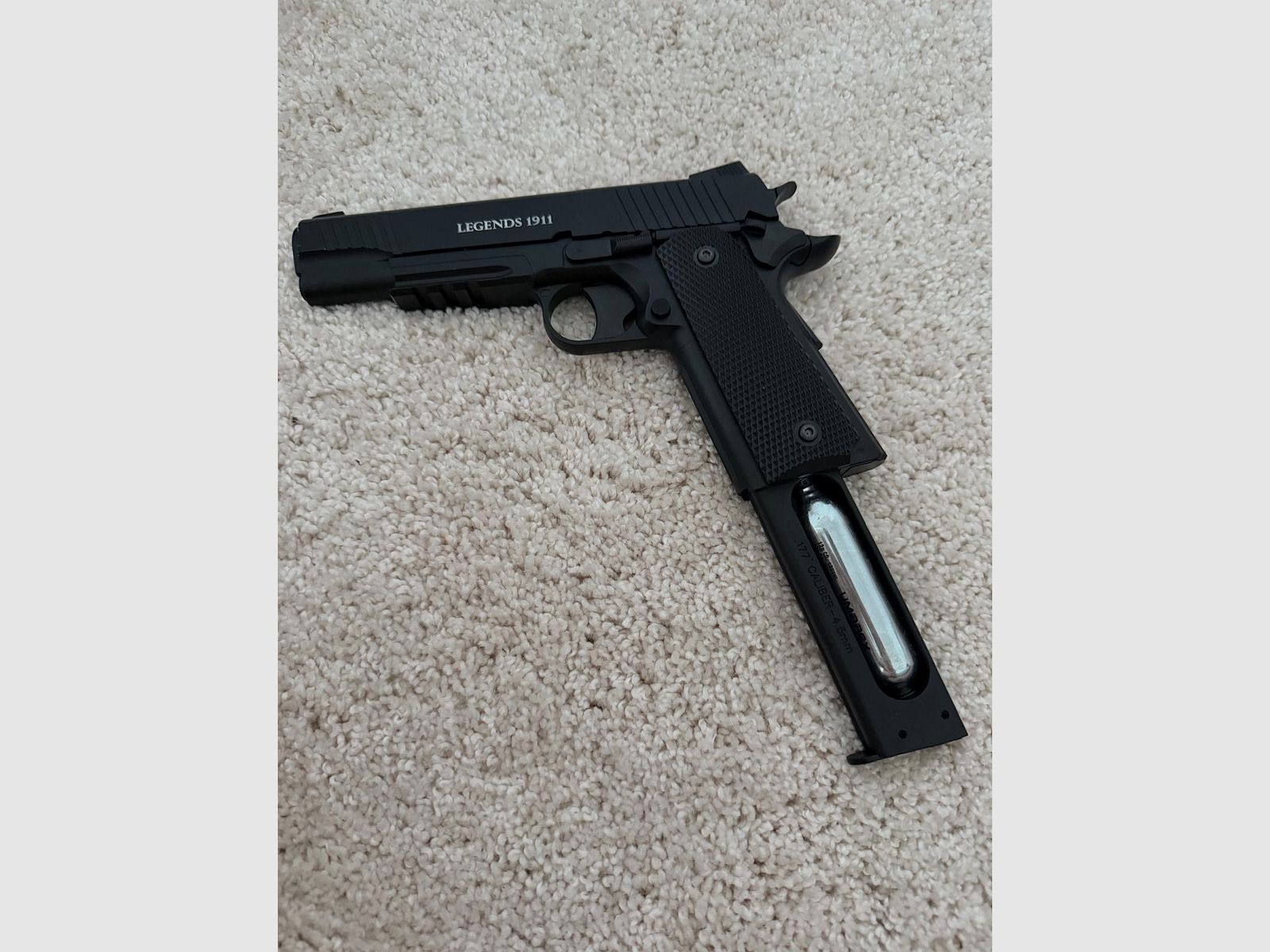 Colt 1911 4,5mm bb