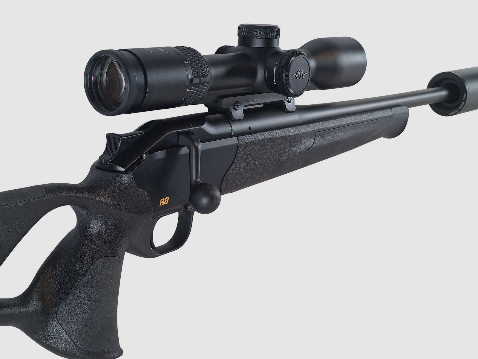Drückjagd Blaser R8 Ultimate Kal. 30-06 mit Schalldämpfer und Blaser B2 1,7-10X42 LP sofort verfügbar