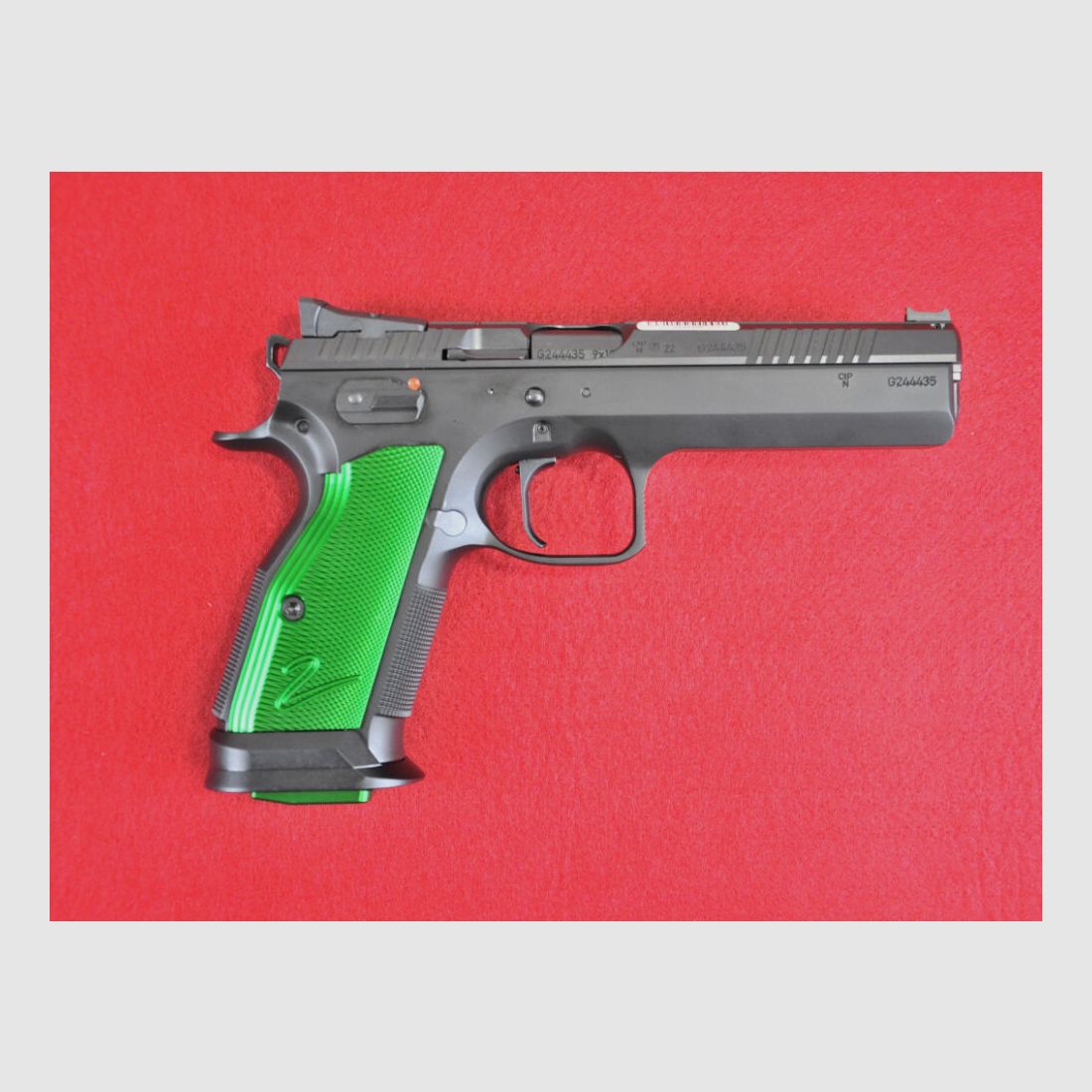 CZ TS 2 Racing Green SA 9mm Luger, zdjęcie 2 z 3