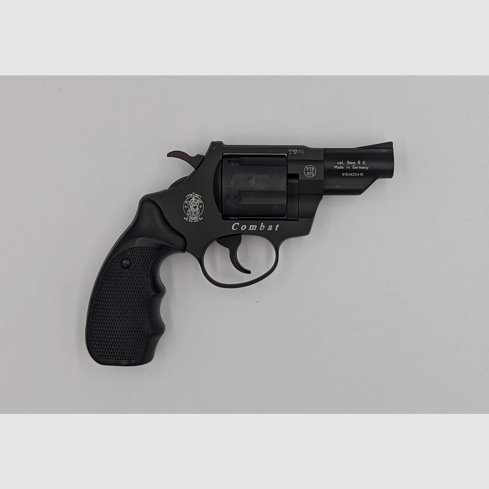 Schreckschussrevolver S&W Combat Black von Umarex – Neu & ungebraucht – cal. 9 mm P.A.K.