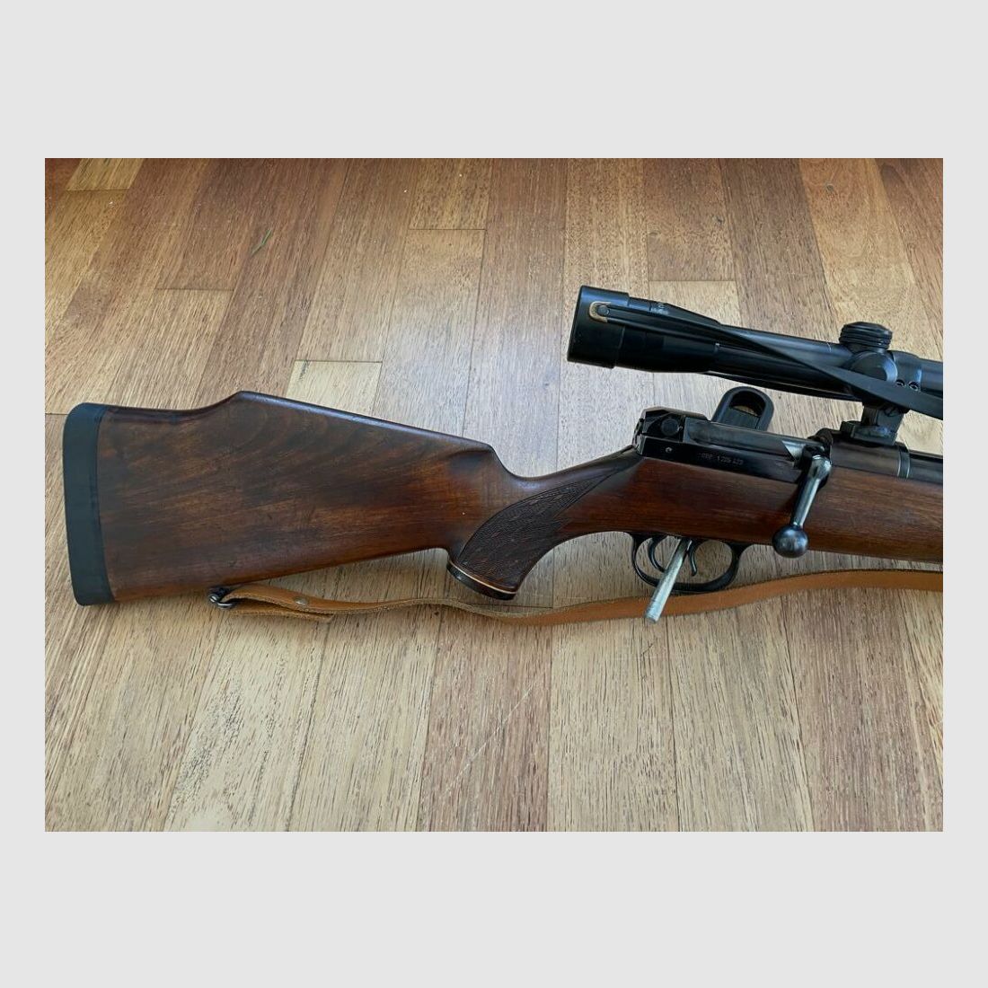 Mauser Modelo 66 con óptica Kahles 8x56 + RedDot, cal. 7X64