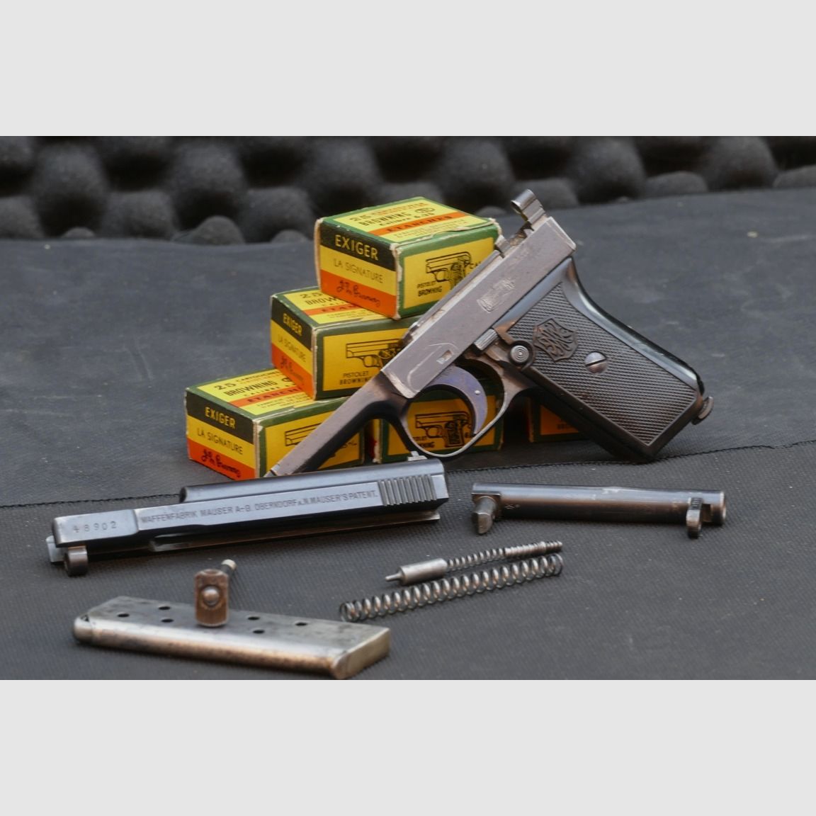 Mauser 1910, 765mm Browning, Ersatzteilträger, Lauf aufgebaucht.