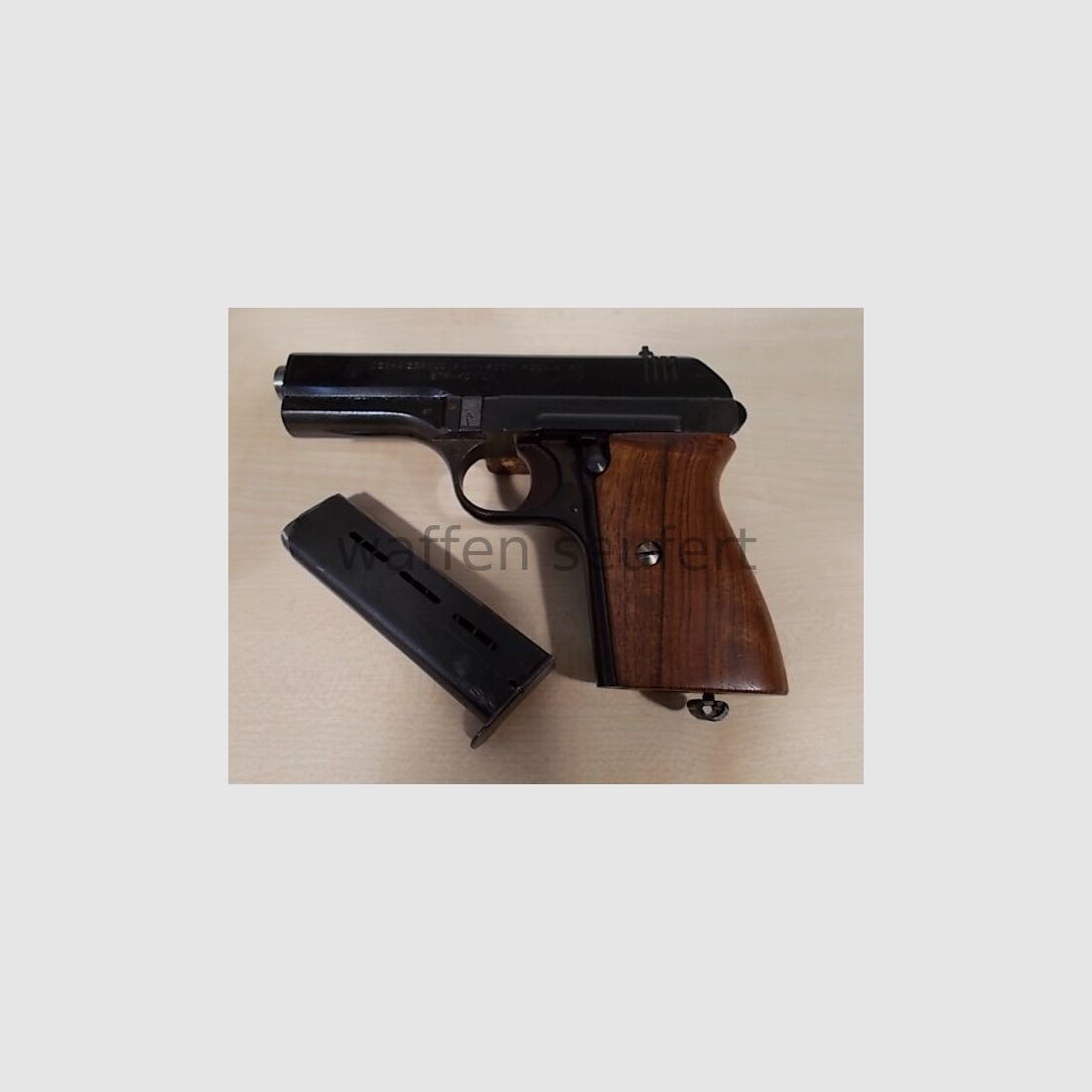 CZ 27 Ceska Zbrojovka Strakonice Pistolet, image 8 sur 9