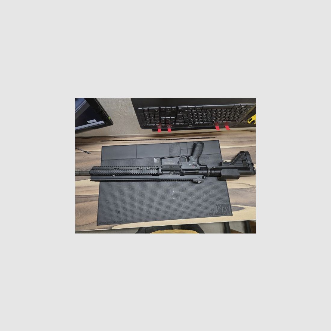 Umarex (VFC) HK417 GBB mit 4 Magazinen