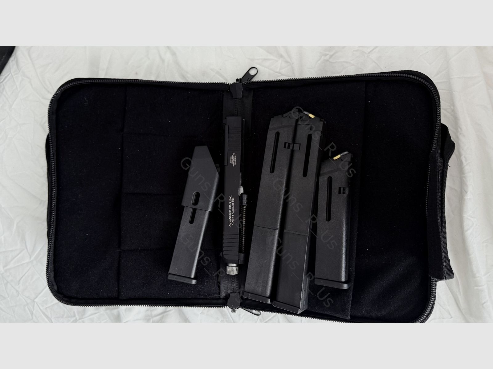 Advantage Arms Wechselsystem .22lr Glock 17/22 Gen 4/ Gen 5 mit Gewinde und 4 Magazinen