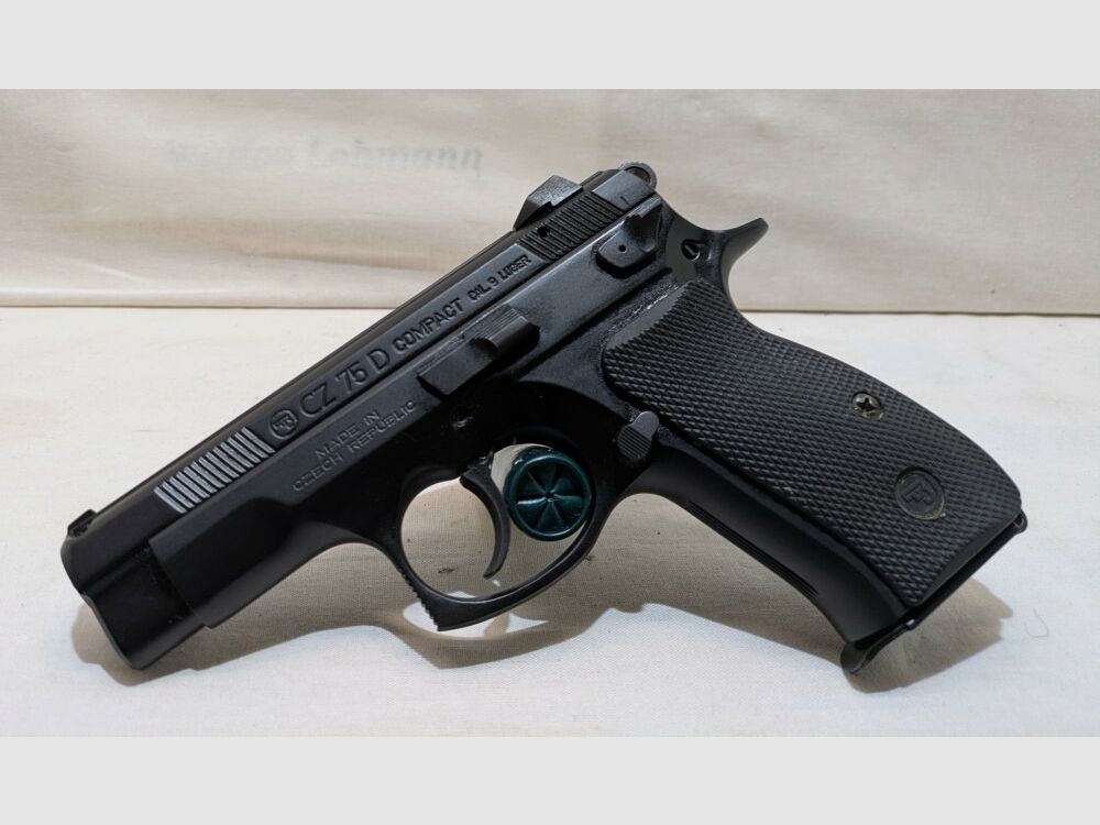 CZ 75 Compact D