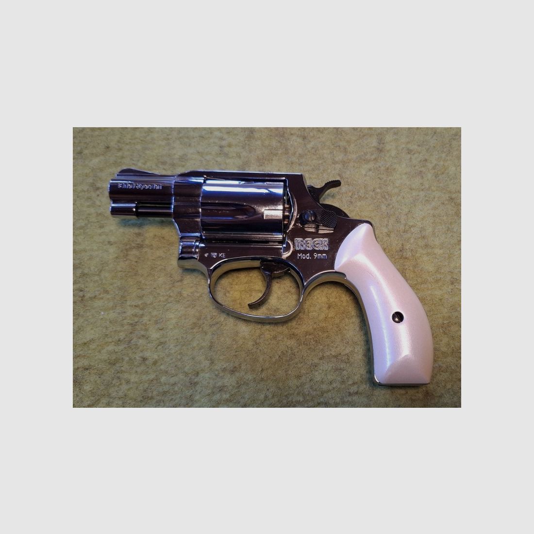 Sammler aufgepasst! Schreckschuss-Revolver Reck Chief Special Chrom (PTB 503), neuwertig ungeschossen einzigartig