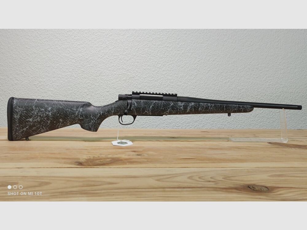 HOWA 1500 Superlight