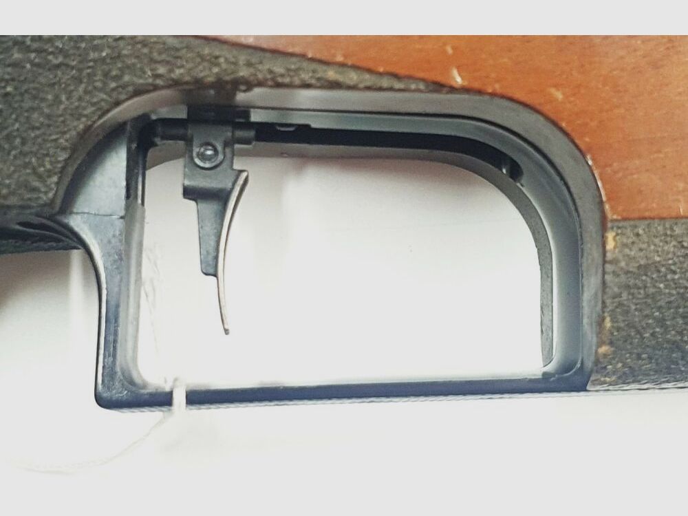 Feinwerkbau Luftgewehr Mod. 300, Kaliber 4,5 für rechts Schützen ; F im Fünfeck