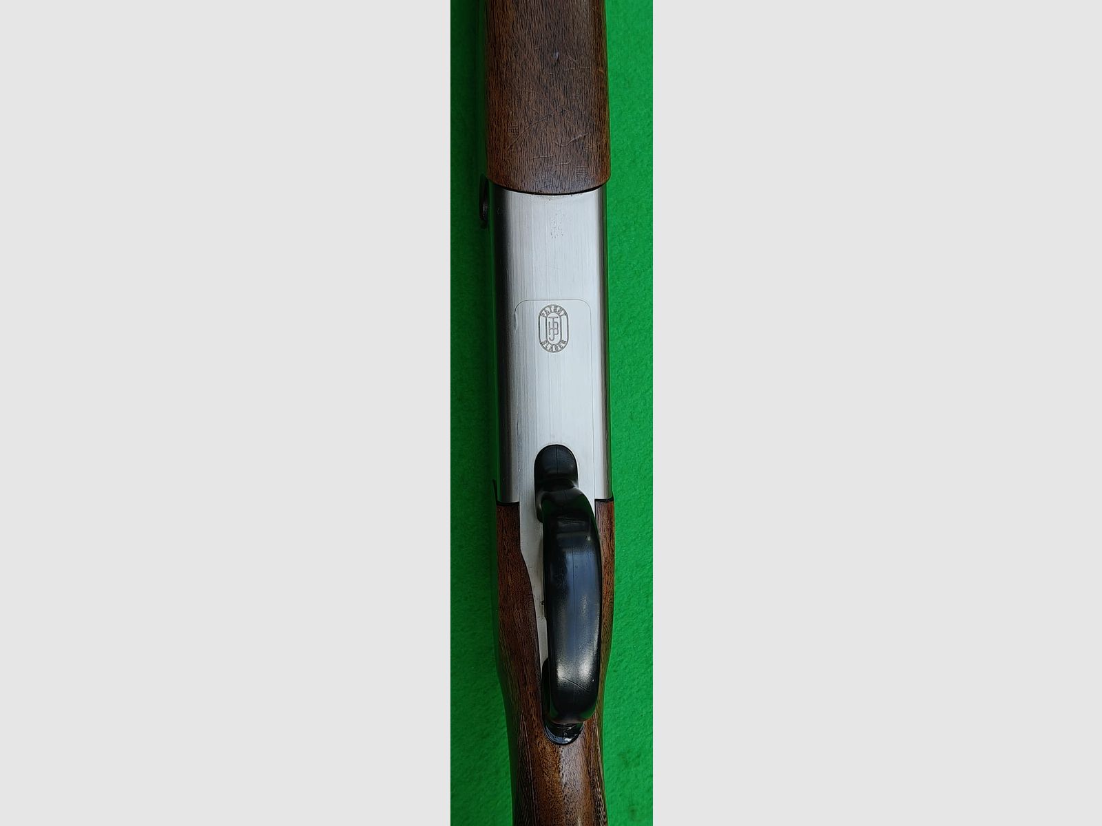Blaser BBF 95 5,6x50R Mag. 12/70 con visor en montaje oscilante
