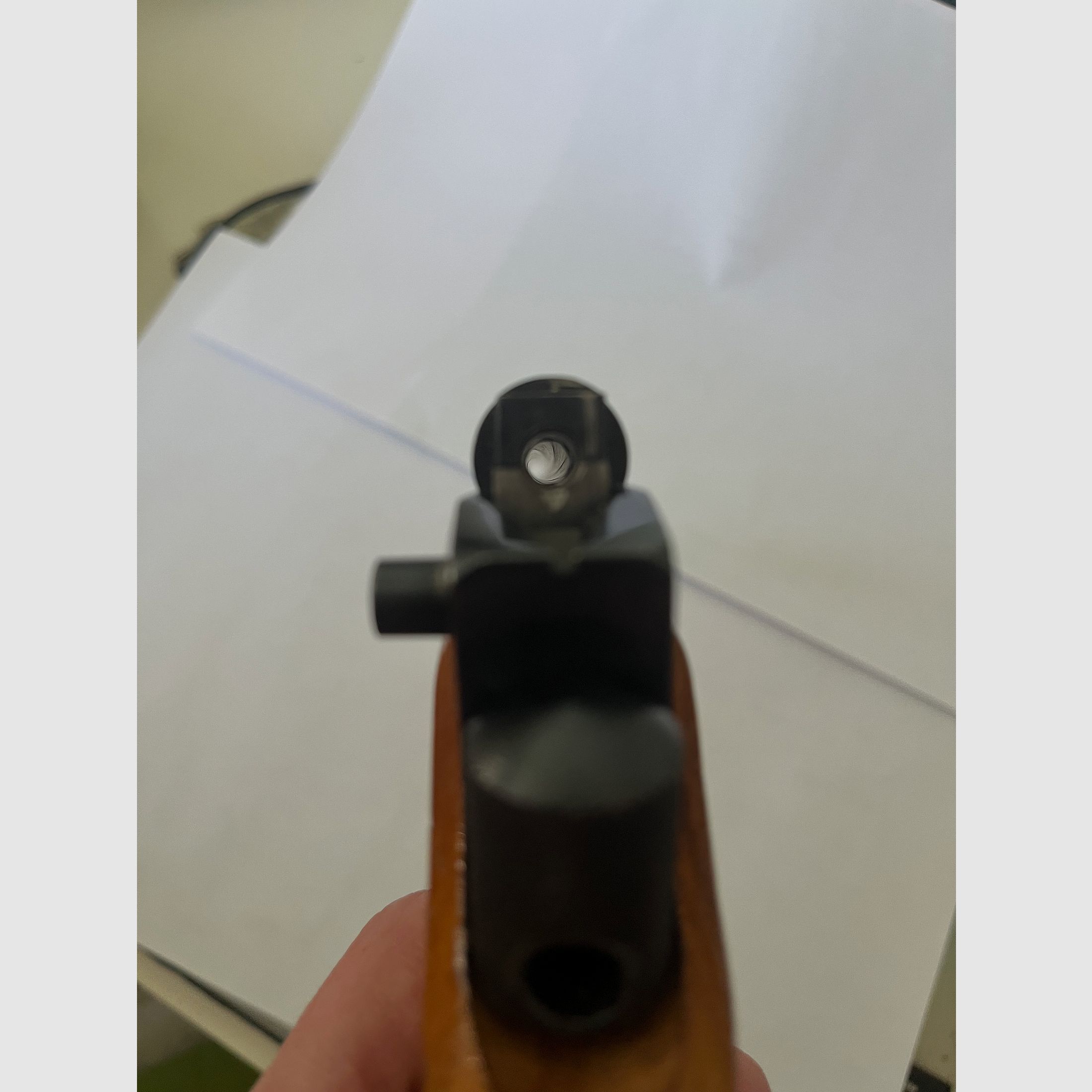 Brünner .22 lang Kipplauf-Kurzwaffe