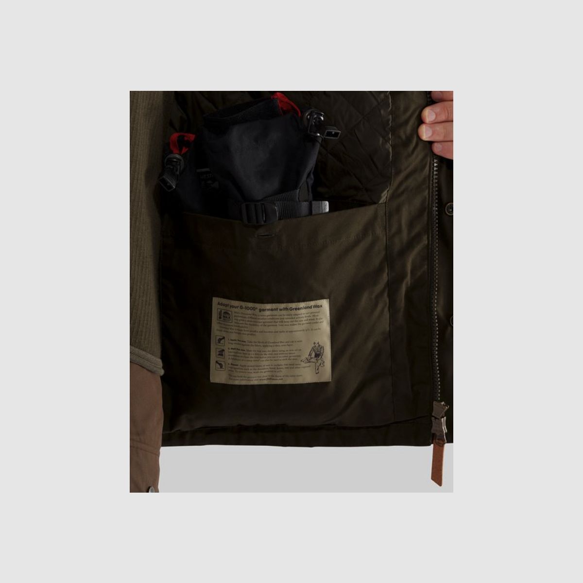 FJÄLLRÄVEN Sörmland Padded Jacket M Dark Olive