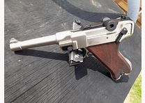ME Modell P08 Parabellum Nickel, raro.