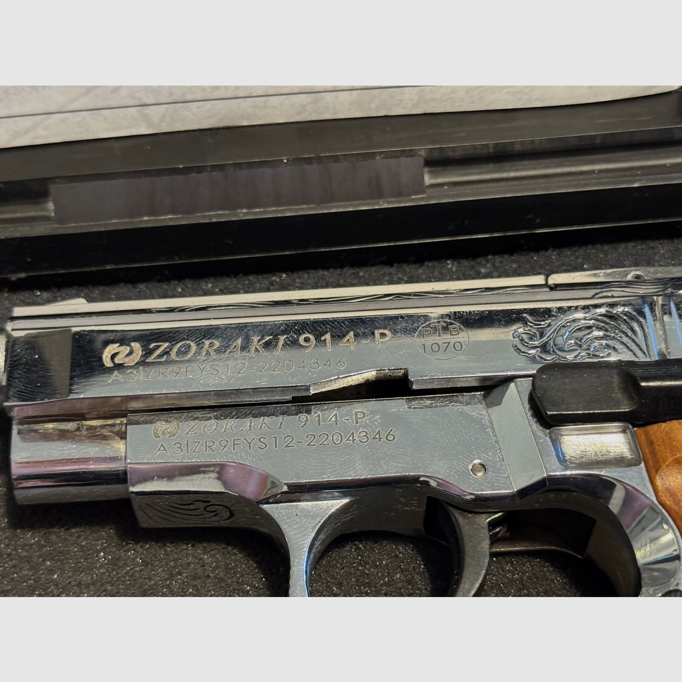 Zoraki 914 pistola a salve cal. 9mm P.A.K. cromata incisa.
