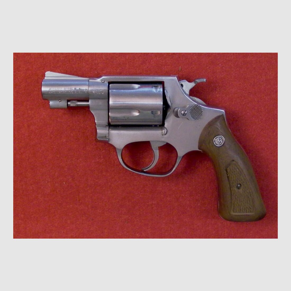 Rossi 87 Stainless