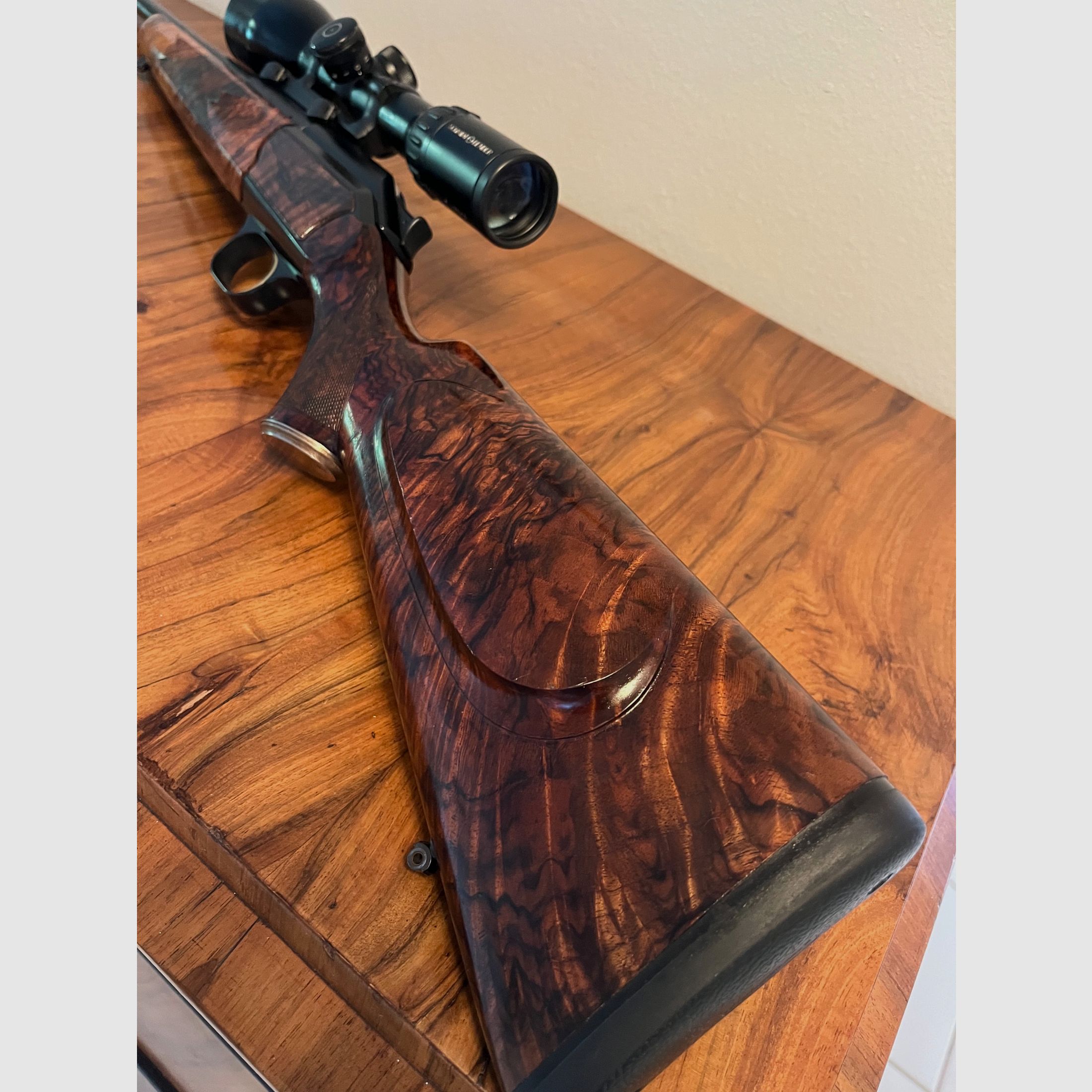 Blaser R93 Custom .3006 Arme de rêve Schmidt et Bender montage sur selle Mallette Blaser Silencieux, image 4 sur 9