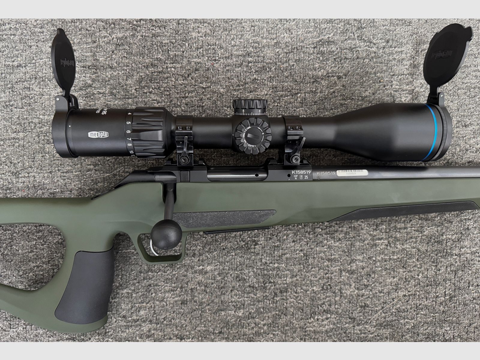 CZ 600 Plus .223 Rem. inkl. Meohunter R5 3-15x50 - Neuwaffe