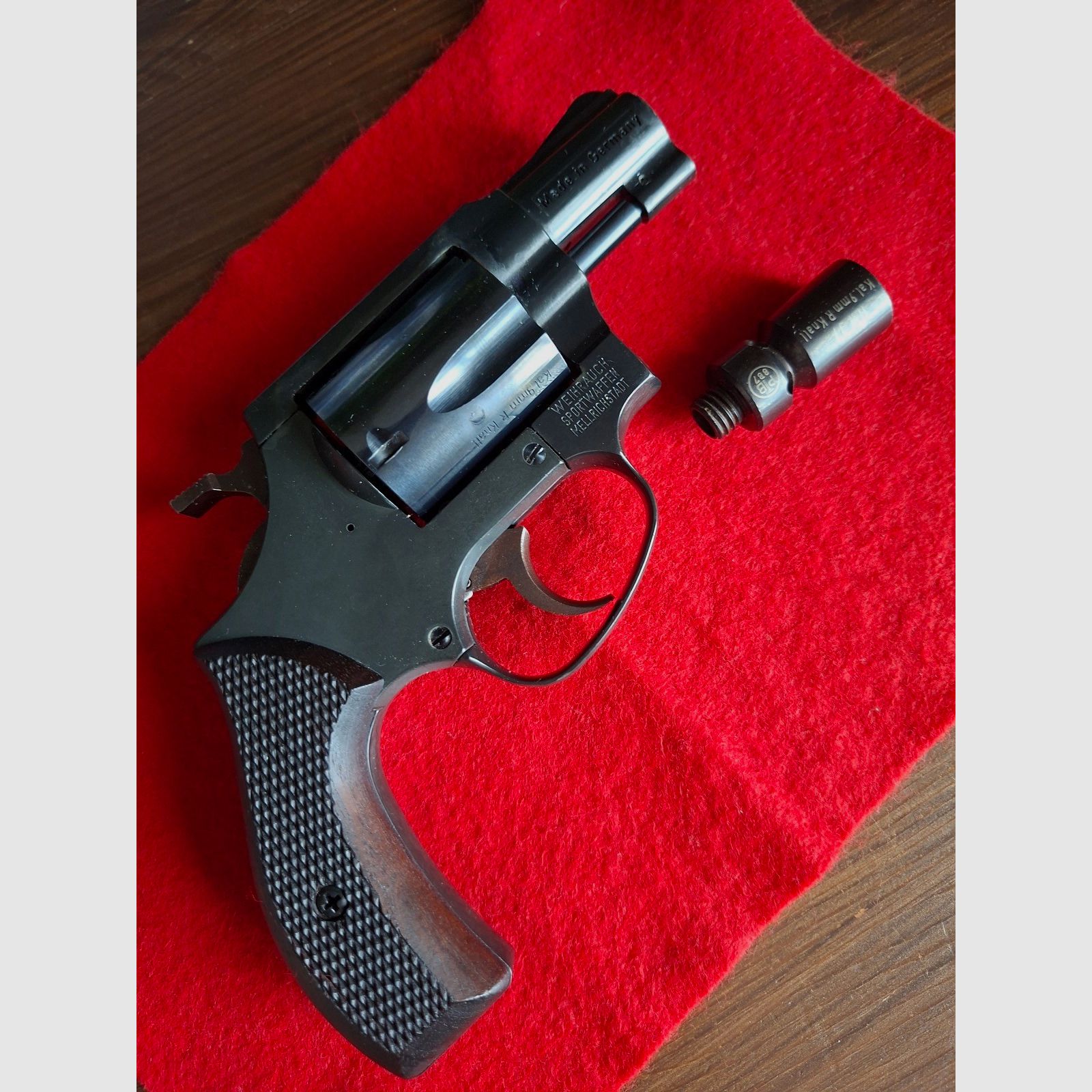 Weihrauch HW37 with wooden grip panels, Arminius, 9mm R.K.