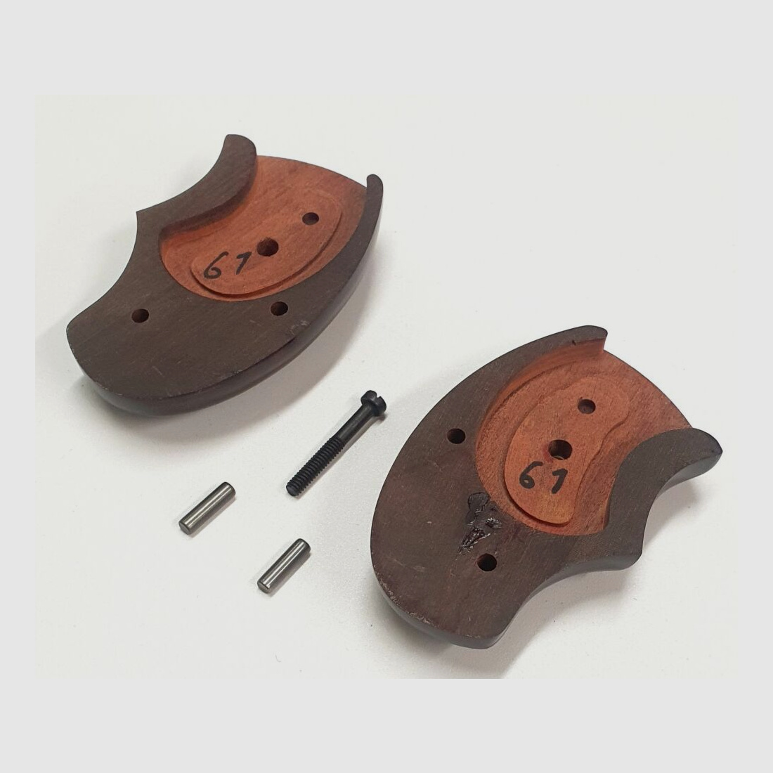 NAA North American Arms Oversized Rosewood, .22lr GRW-L