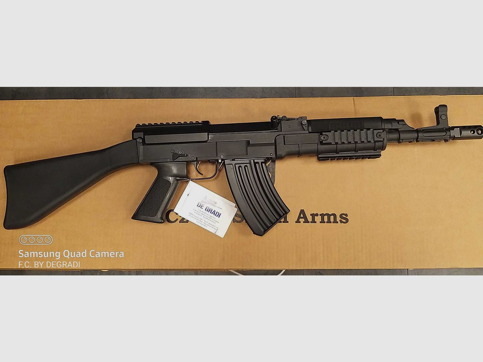 VZ 58 CUSTOM Cal. 7.62×39, immagine 2 di 3
