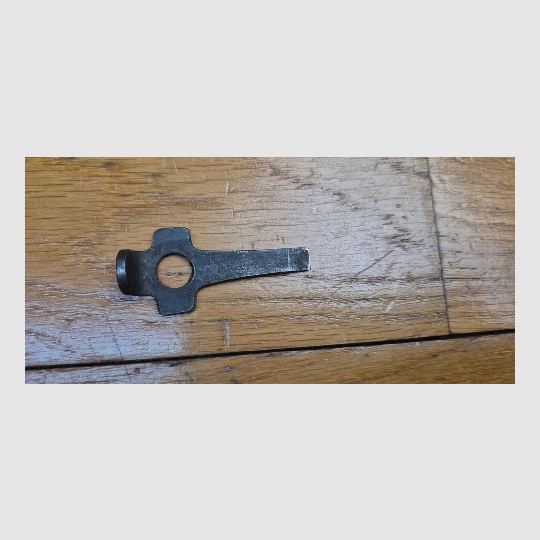 Raro fondina per pistola Luger P08 – Fabbricato da J.WOLTER & Co 1916 – Pezzo raro in pelle marrone – Cuciture e pelle in ottime condizioni – La chiave è ancora dentro (una DWM) – Oggetto da pulire e lucidare che non è mai stato sul mercato – Un bellissimo fondina in ottime condizioni / ottime condizioni+!, immagine 12 di 14