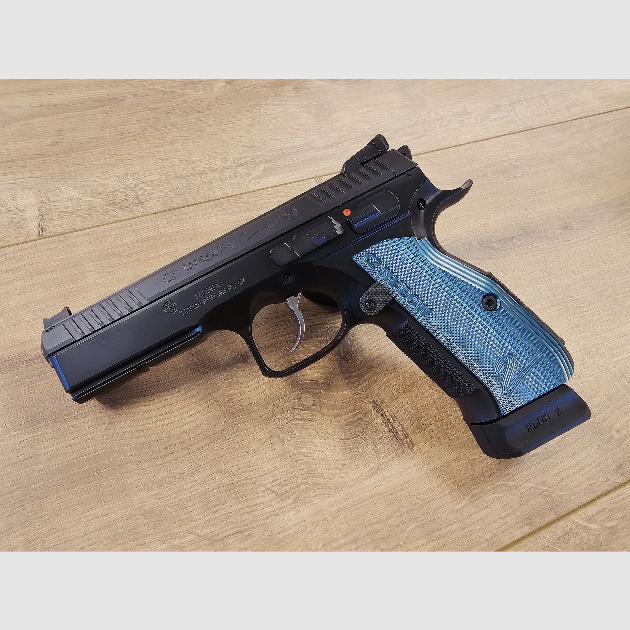 CZ Shadow 2 – 9×19 Luger, afbeelding 1 van 3