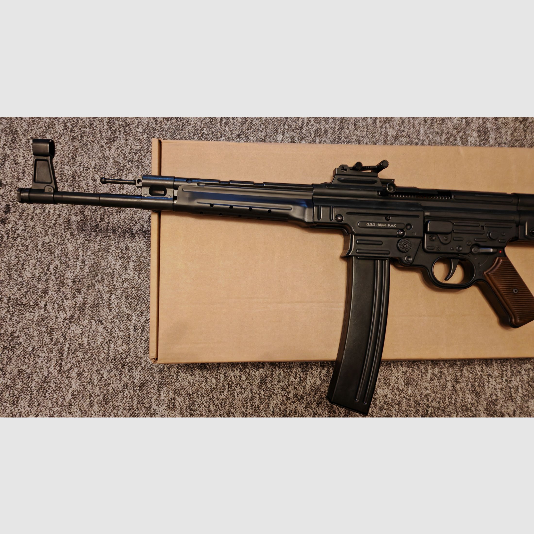 GSG STG 44 Schreckschuss Gewehr (aktuelle, verbesserte Version) | 9mm P.A.K. PtB 1085 | NEU & OVP