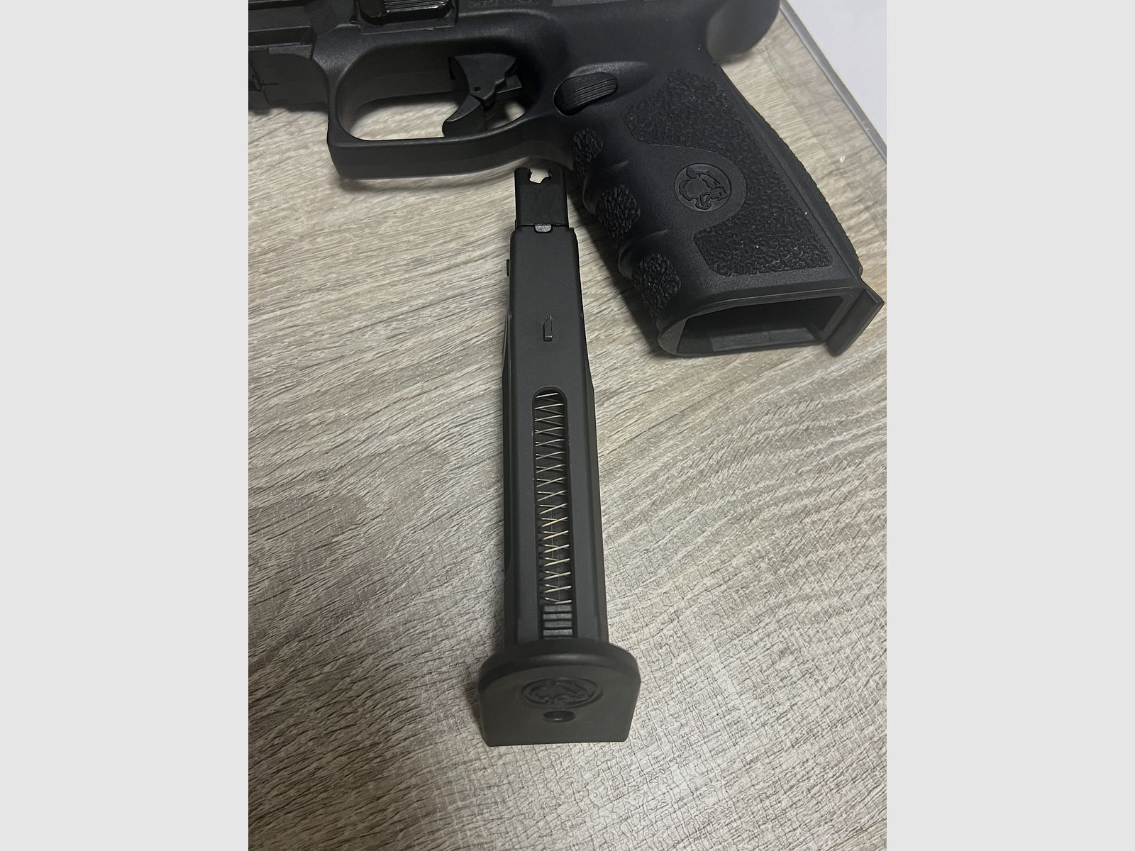 ICS BLE XFG GBB Airsoft 