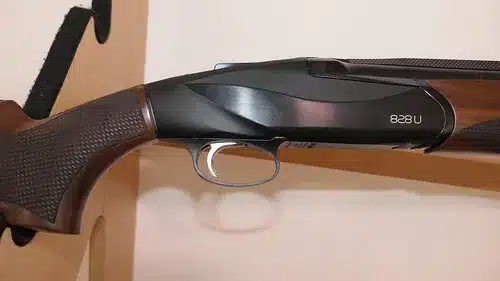 Jagdflinte Benelli 828u Schwarz Kal. 12/71cm, Bild 3 von 13