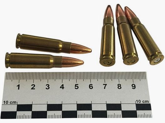 5 sztuk dekomisjonowanej amunicji 7,62x39mm AK47 pełnopłaszczowej w mosiężnych łuskach