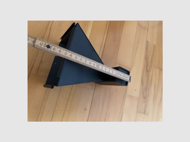 KUGELFANGKASTEN schwarz