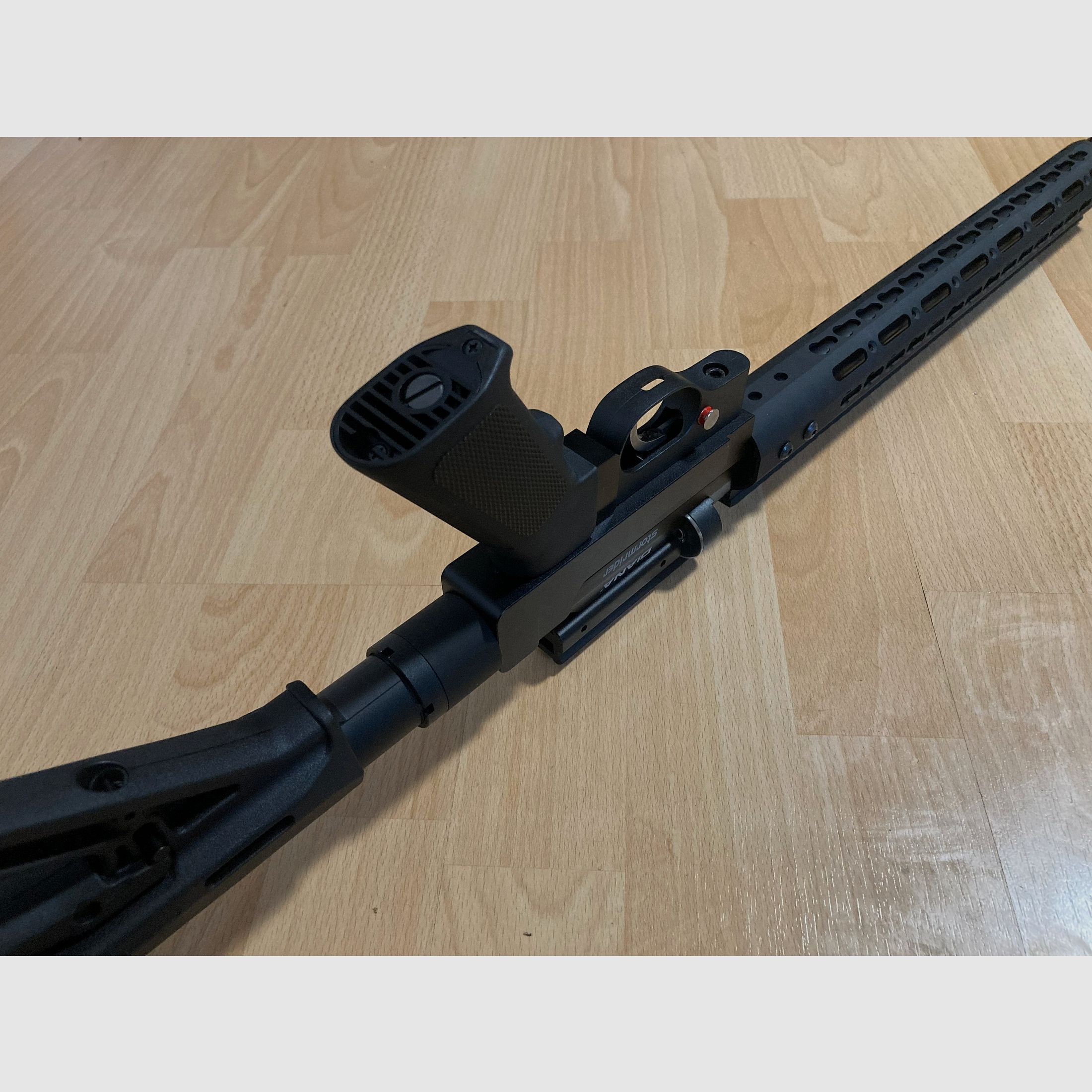 Diana Stormrider Luftgewehr 5,5mm Umbau AR15-Stil 7,5J, inklusive 35J Exportkit (nicht eingebaut)