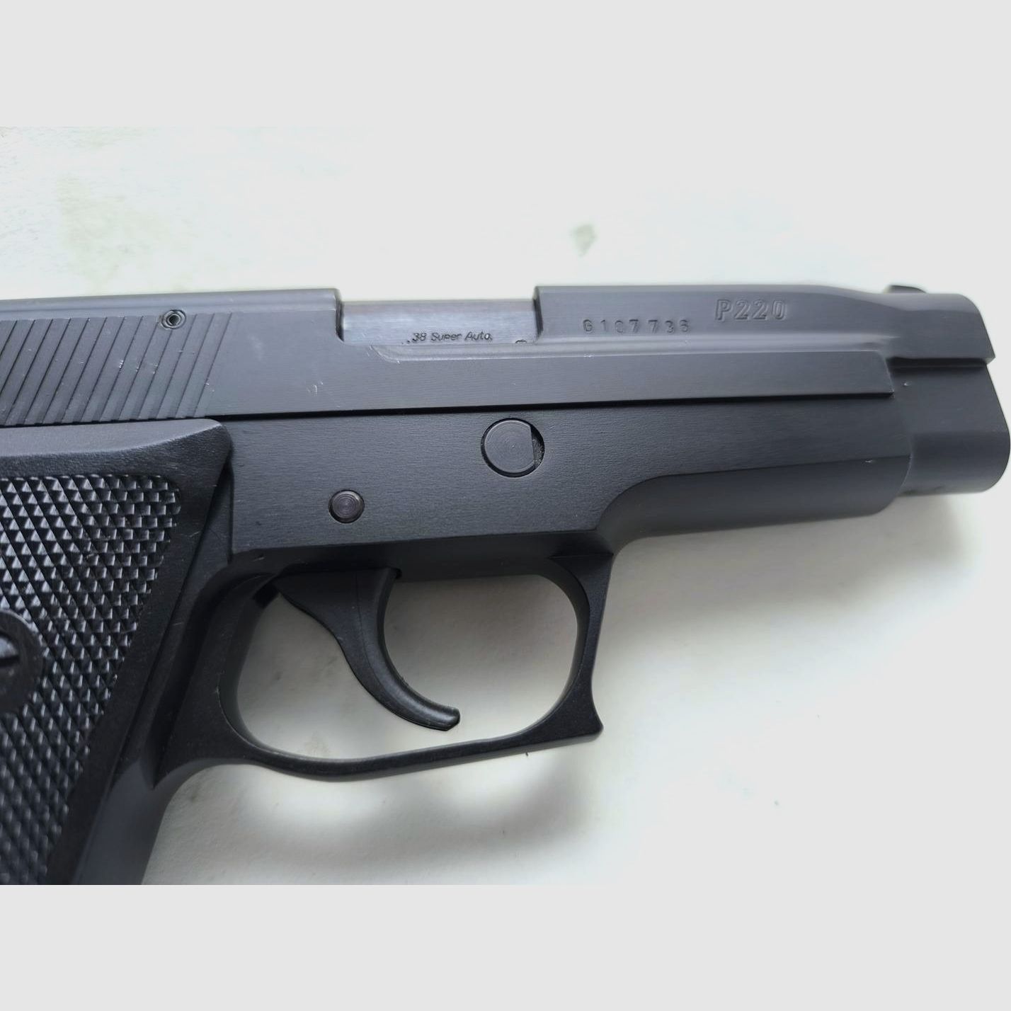 SIG Sauer P220 pistol cal. 38 Super Auto, image 4 of 6