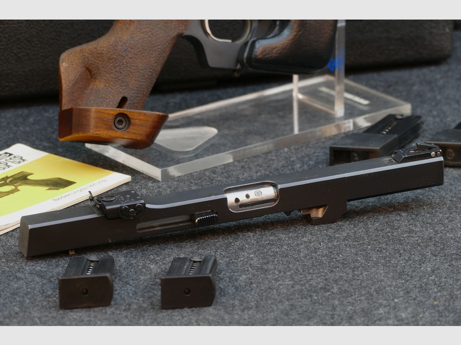 Walther GSP – ( .32 S&W Long / calibre intercambiable .22 LR ), set completo, maletín, sistema intercambiable - servicio realizado
